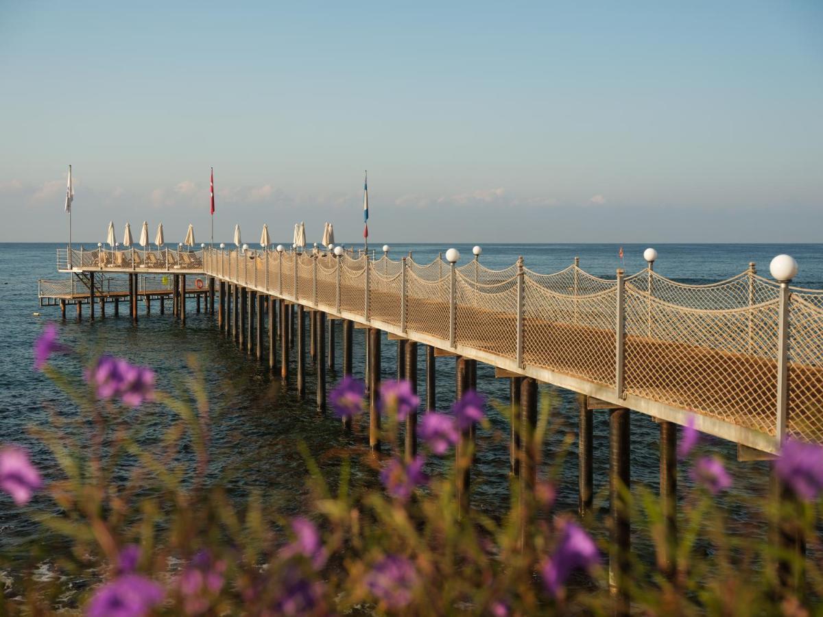 Rubi Platinum Spa Resort & Suites Avsallar Exteriör bild
